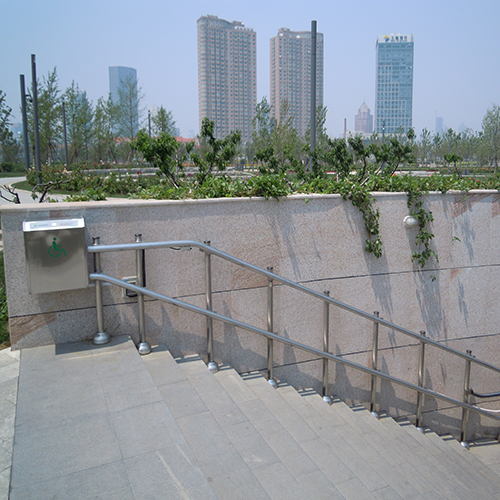 斜挂式升降平台（室外）