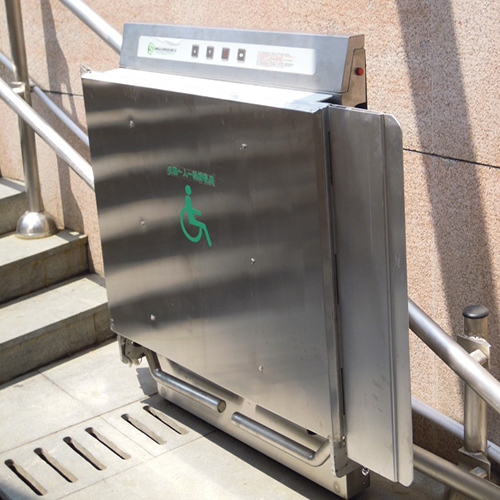 斜挂式升降平台（室外）