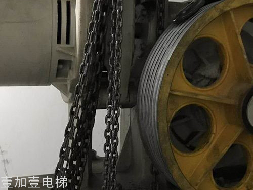 电梯曳引机维修中心-同步曳引机维修1